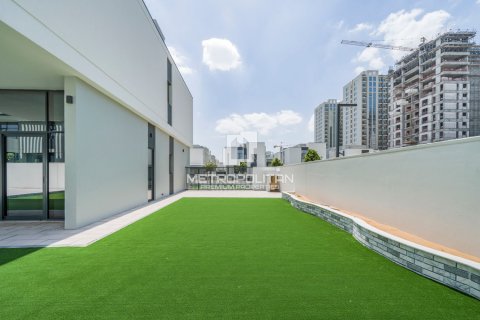 4 bedrooms Villa in Hoang Kim, Vietnam No. 94697 4