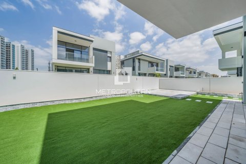 4 bedrooms Villa in Hoang Kim, Vietnam No. 94697 3