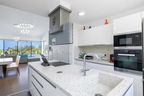 3 bedrooms House in Neo Chorio, Cyprus No. 70705 10