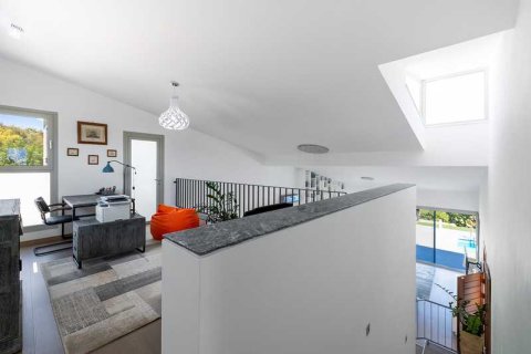 3 bedrooms House in Neo Chorio, Cyprus No. 70705 11