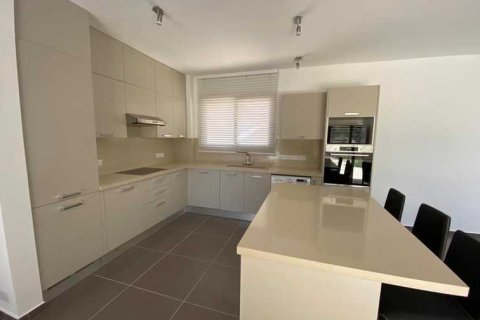 3 bedrooms Villa in Parekklisia, Cyprus No. 82034 3