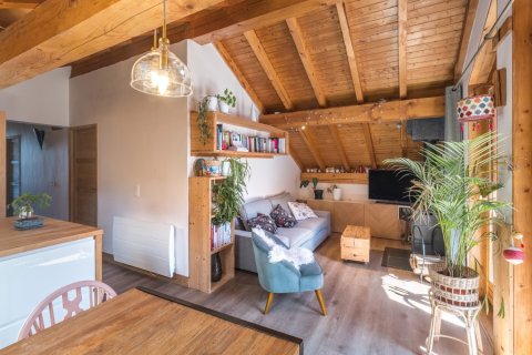 8 bedrooms House in Les Allues, France No. 100150 2