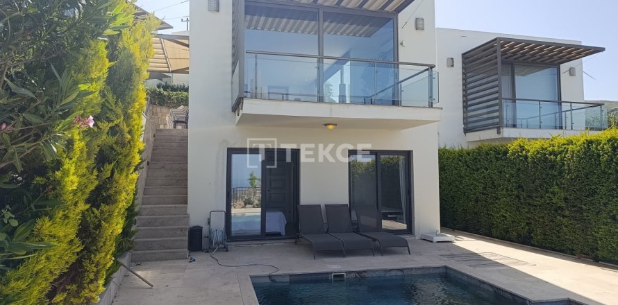 3 bedrooms Villa in Bodrum, Turkey No. 125689