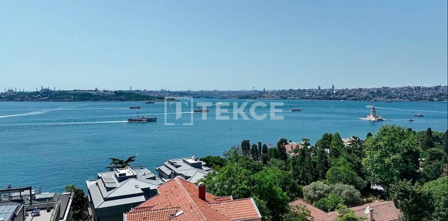 Квартира с 4 спальнями в Стамбул, Турция №112895