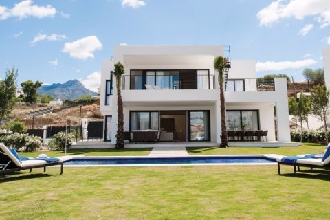4 chambres House à Nueva Andalucia, Spain No. 25522