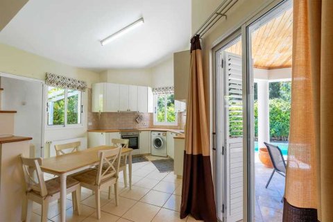 Дом с 3 спальнями в Пейя, Кипр №65527 4