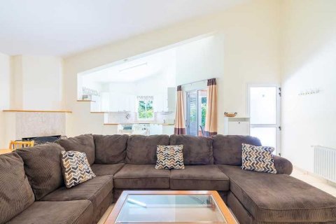 Дом с 3 спальнями в Пейя, Кипр №65527 12