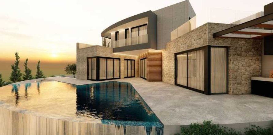 5 bedrooms Villa in Pegeia, Cyprus No. 101295