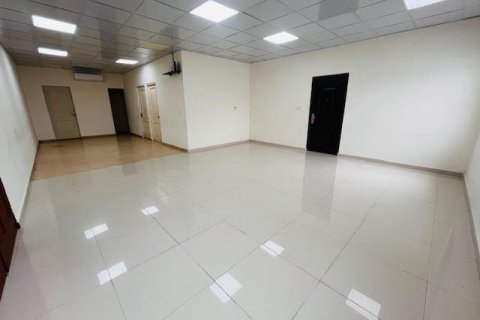 3 bedrooms House in Panama City, Panama No. 109755 10