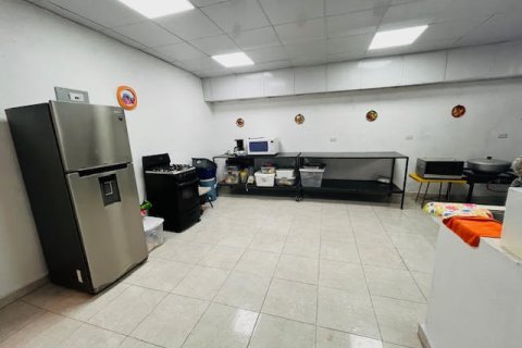 3 bedrooms House in Panama City, Panama No. 109755 3