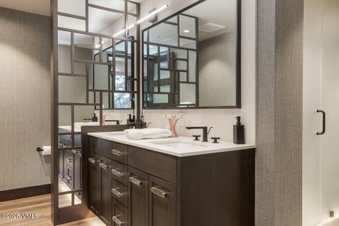 3 bedrooms Condo  in Vail, USA No. 84658 11