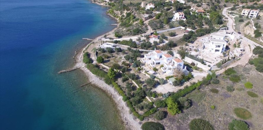 3 dormitorios Villa en Loutraki, Greece No. 57156