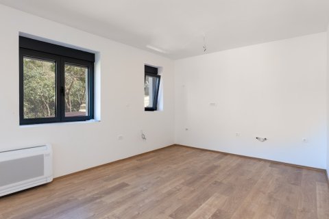 1 dormitorio Apartment en Kotor, Montenegro No. 104756 12