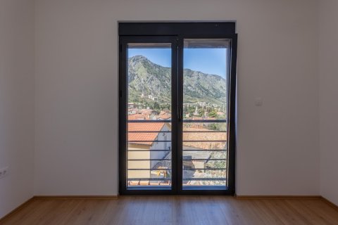 1 dormitorio Apartment en Kotor, Montenegro No. 104756 6