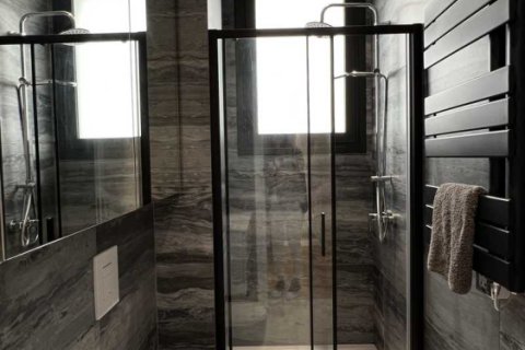 3 bedrooms Apartment in Germasogeia, Cyprus No. 63951 9