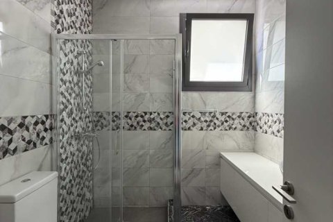 4 dormitorios House en Agios Athanasios, Cyprus No. 84041 9