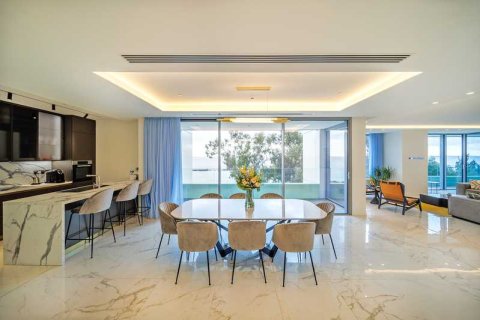 4 bedrooms Apartment in Agios Tychonas, Cyprus No. 65881 6