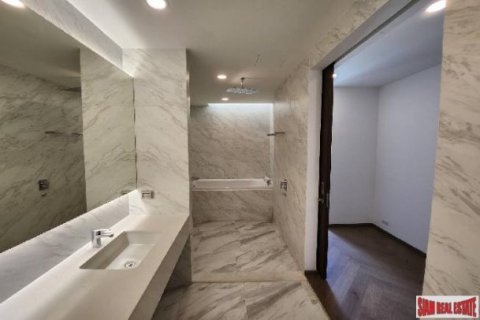 2 bedrooms Apartment in Bangkok, Thailand No. 98136 16