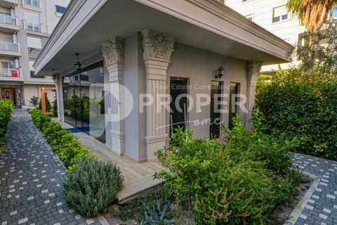 5 rooms Apartment in Thanh Khe, Vietnam No. 11615 4