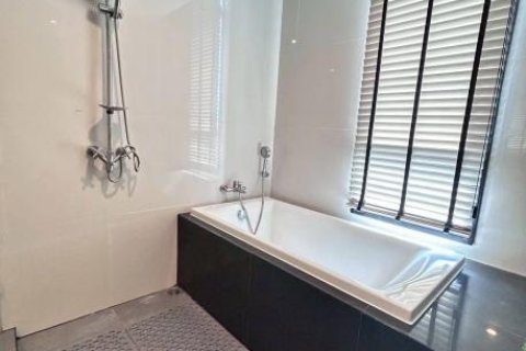 4 bedrooms Apartment in Bangkok, Thailand No. 96259 21