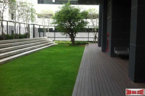 4 bedrooms Apartment in Bangkok, Thailand No. 96259 5