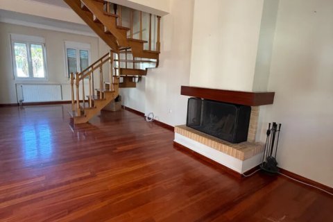 3 bedrooms Maisonette in Voula, Greece No. 116821 1