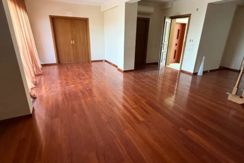 3 bedrooms Maisonette in Voula, Greece No. 116821 8