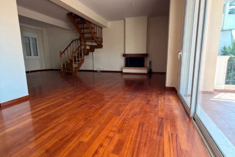 3 bedrooms Maisonette in Voula, Greece No. 116821 6