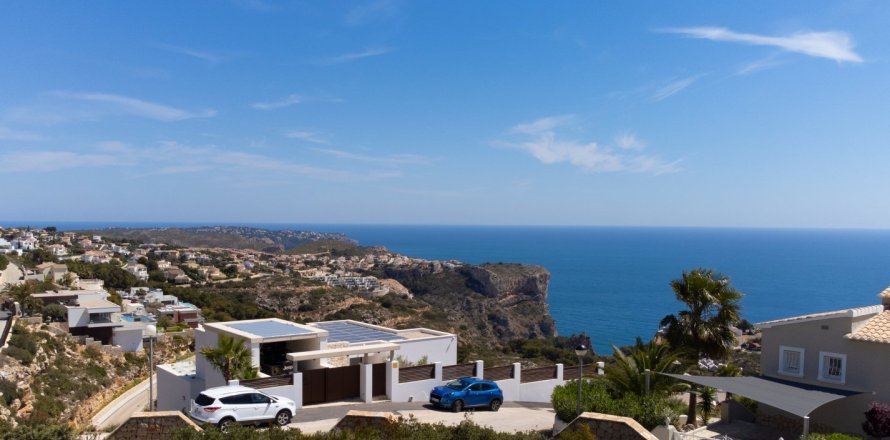 3 dormitorios Villa en Benitachell, Spain No. 126900