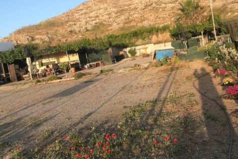 670m² Land in Nea Alikarnassos, Greece No. 109500 2