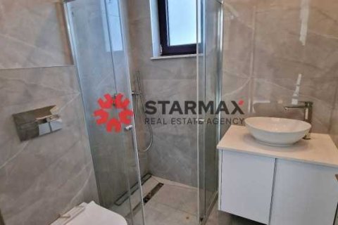 2 bedrooms Apartment in Larnaca, Cyprus No. 82833 9