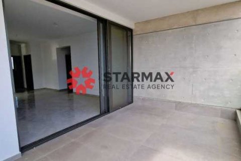 2 bedrooms Apartment in Larnaca, Cyprus No. 82833 3