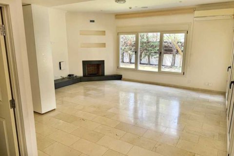 5 chambres House à Strovolos, Cyprus No. 31149 3