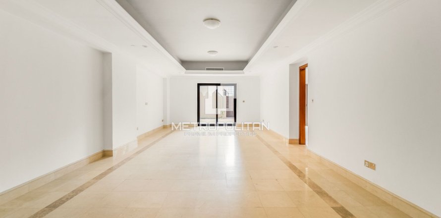 3 bedrooms Townhouse in Palm Jumeirah, UAE No. 87186