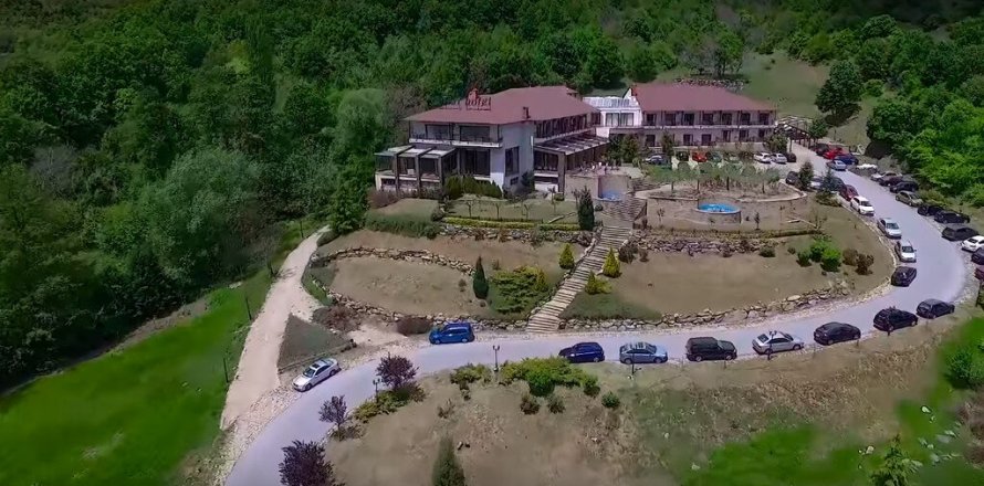 Отель, гостиница 4500м² в Флорина, Греция №107923