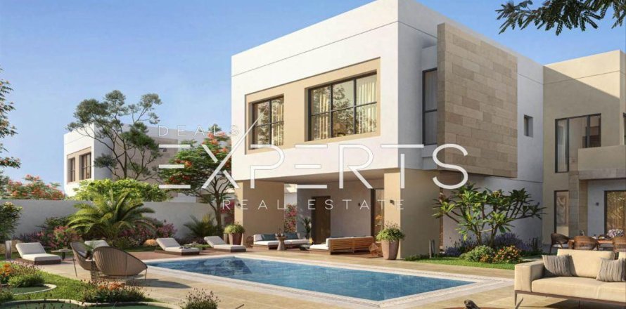 5 bedrooms Villa in Thach Than, Vietnam No. 85326