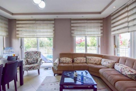 5 rooms Villa in Nong Ha, Vietnam No. 92720 2