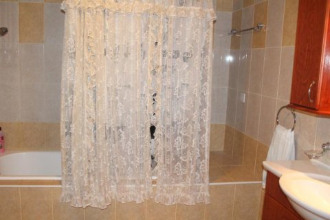 3 bedrooms Villa in Limassol, Cyprus No. 105917 15