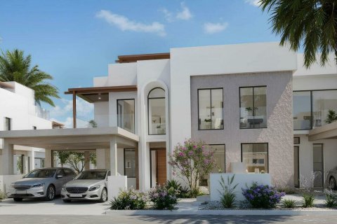 5 bedrooms Townhouse in Dubai, UAE No. 125218