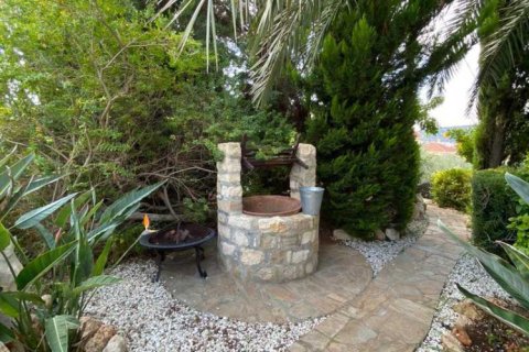 4 bedrooms House in Pyrgos, Cyprus No. 30906 12