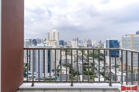 2 bedrooms Apartment in Bangkok, Thailand No. 96147 2