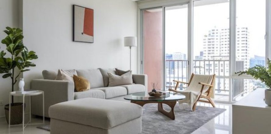 2 bedrooms Apartment in Bangkok, Thailand No. 96147