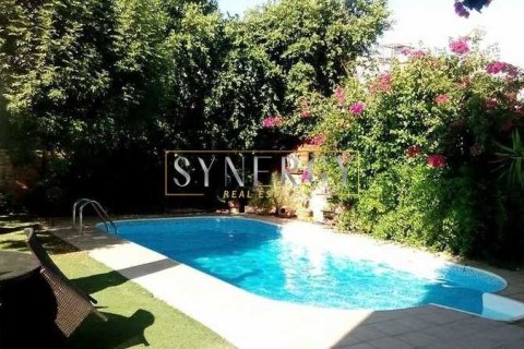 5 chambres House à Strovolos, Cyprus No. 100476 1