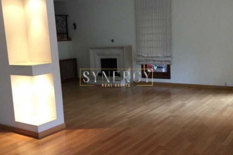 5 chambres House à Strovolos, Cyprus No. 100476 6