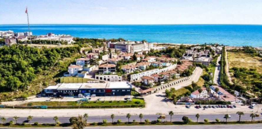 3 bedrooms Villa in Thot Not, Vietnam No. 11972