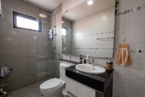 4 bedrooms House in Chiang Mai, Thailand No. 97778 18