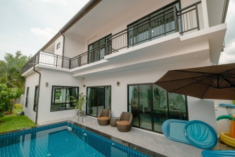 4 bedrooms House in Chiang Mai, Thailand No. 97778 3