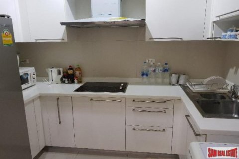 2 bedrooms Apartment in Bangkok, Thailand No. 96823 4