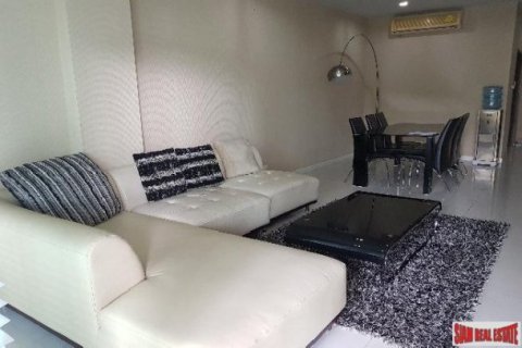 2 bedrooms Apartment in Bangkok, Thailand No. 96823 9