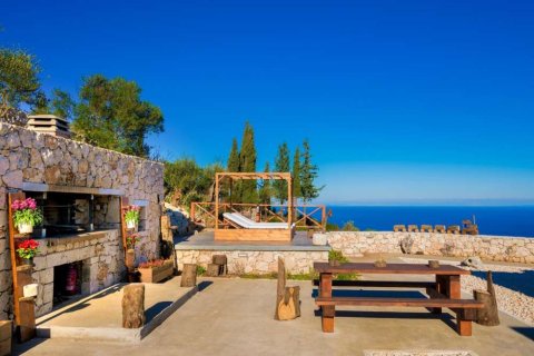 2 bedrooms House in Zakynthos, Greece No. 24722 5